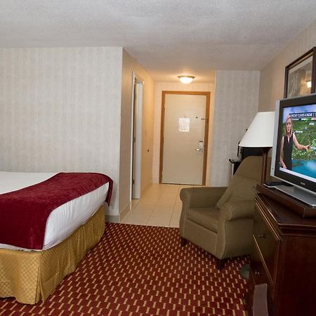 Hampton Falls Inn Bagian luar foto