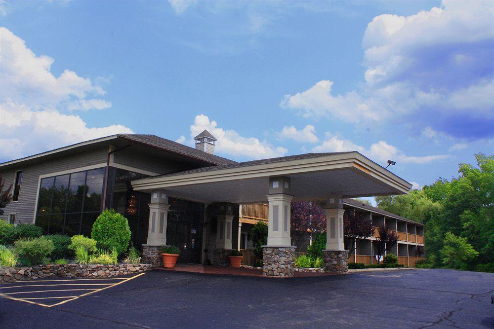 Hampton Falls Inn Bagian luar foto