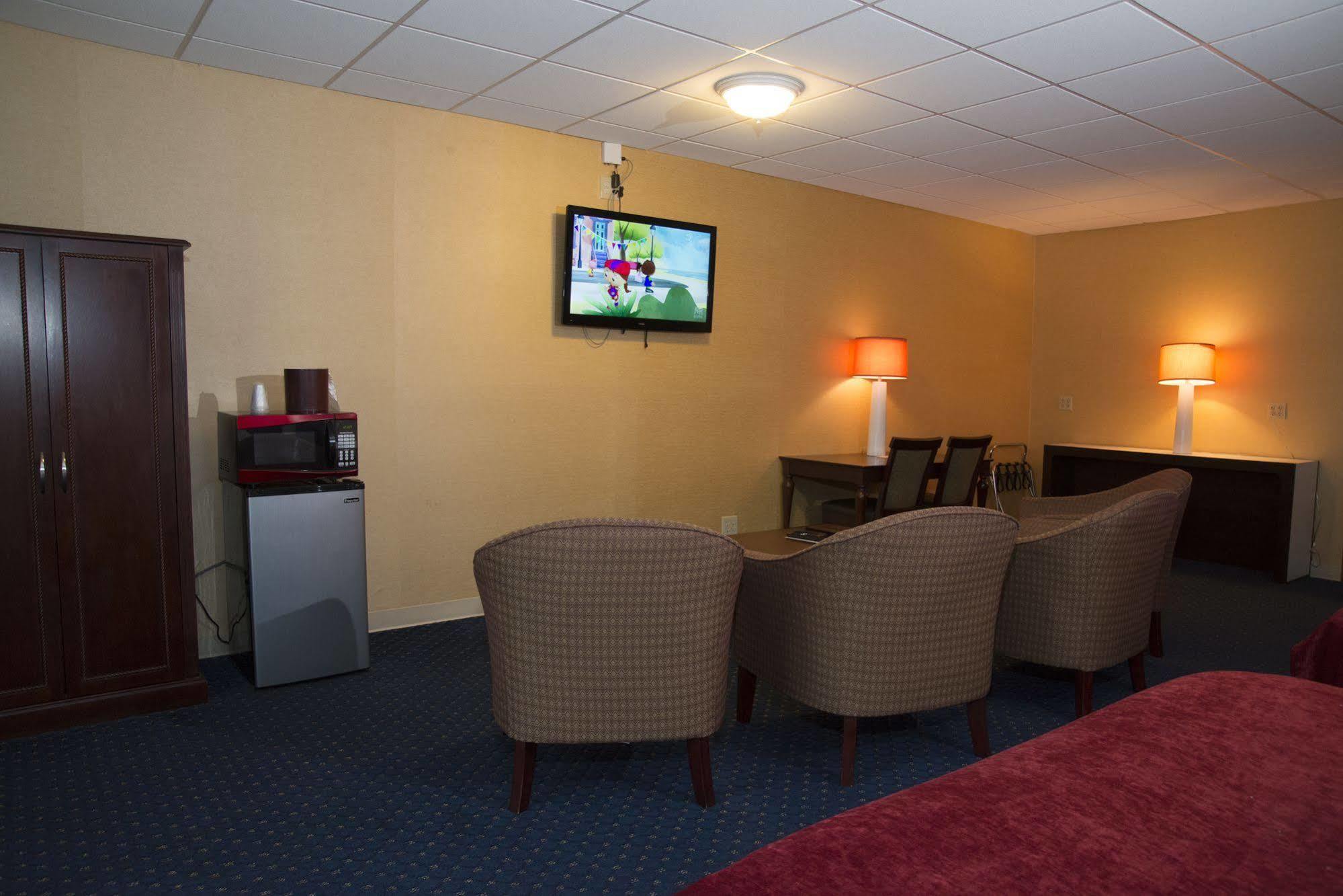 Hampton Falls Inn Bagian luar foto