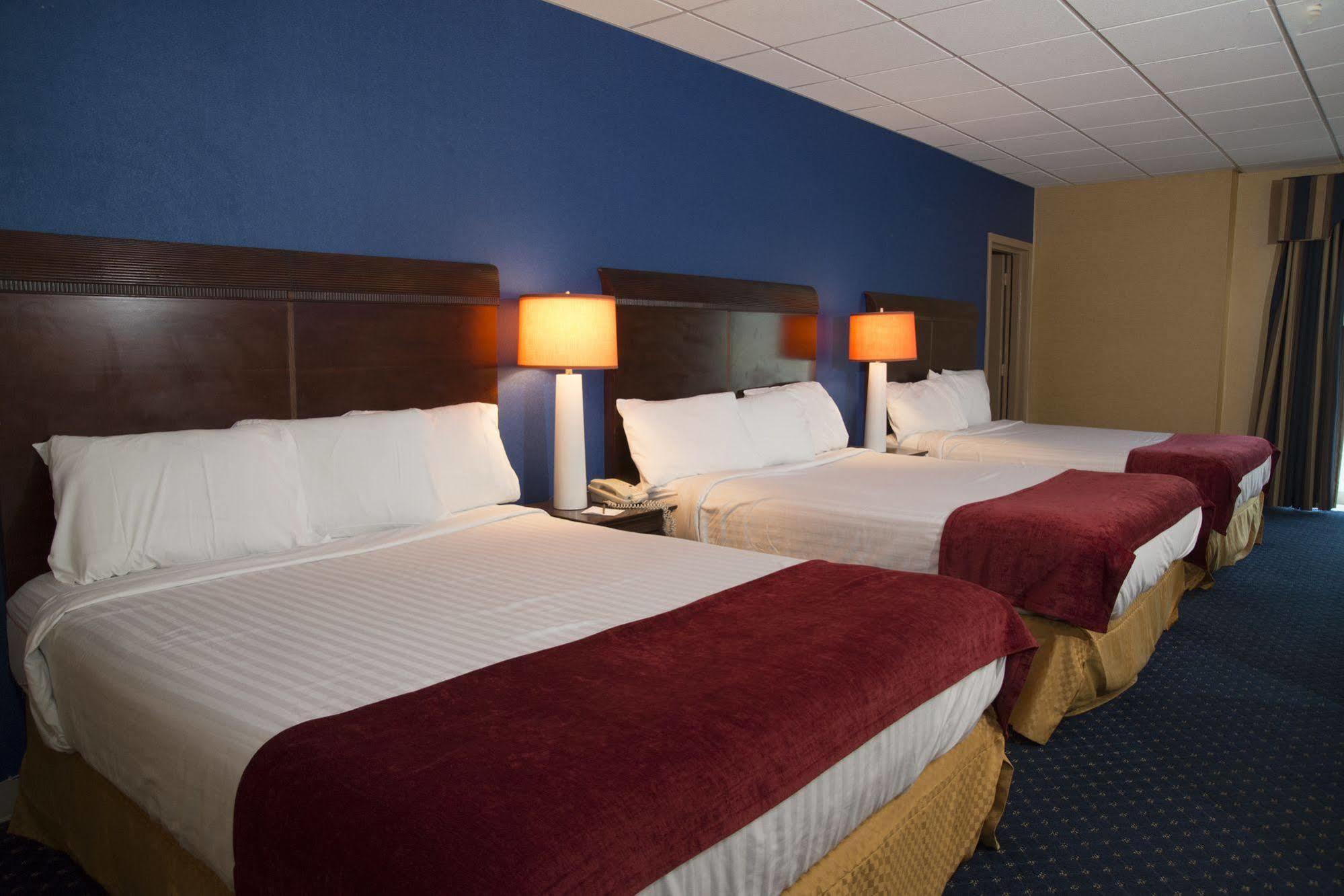 Hampton Falls Inn Bagian luar foto